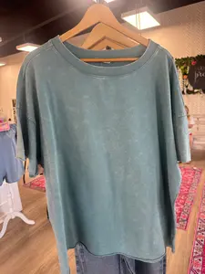 Raw Edge Ash Jade Tee