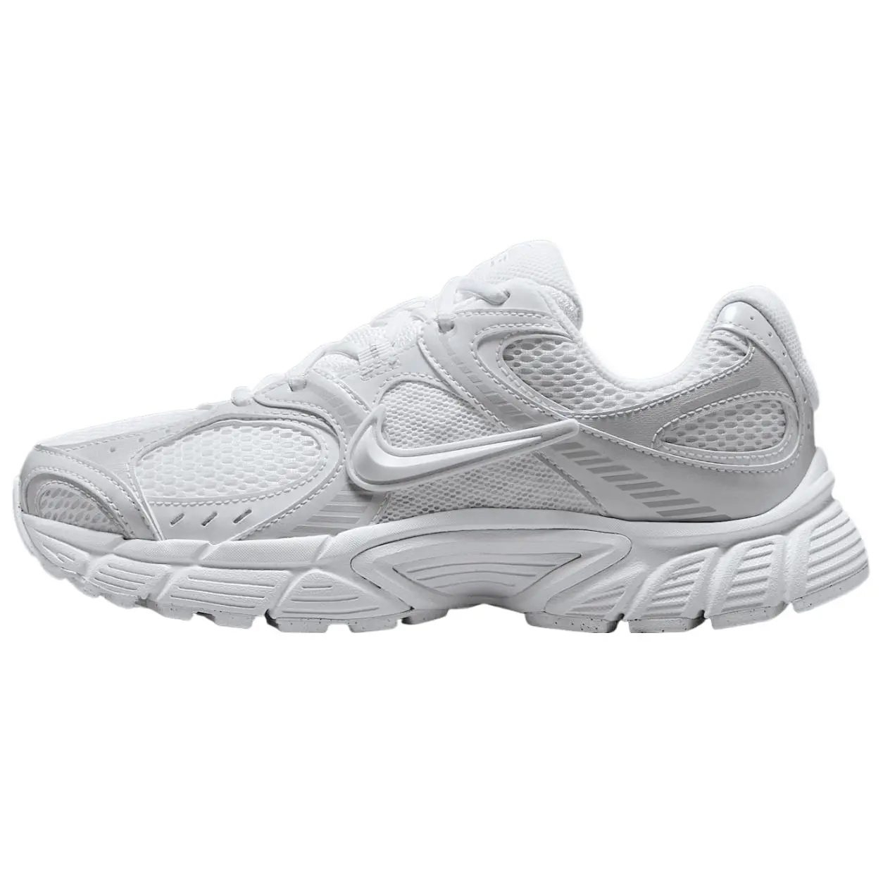 NIKE Women's V5 RNR Breathable Running Sneakers in White/Metallic Silver - Lightweight All Seasons Sports Shoes with Responsive Cushioning, Athletic Running Shoes, True-To-Size, Daily Run, Narrow Fit