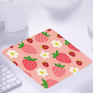 Cute Strawberry Pattern Mouse Pad, Rectangle Gaming Mouse Pad with Non-Slip Rubber Base, Office Desk Keyboard Mat for Home Office Desk