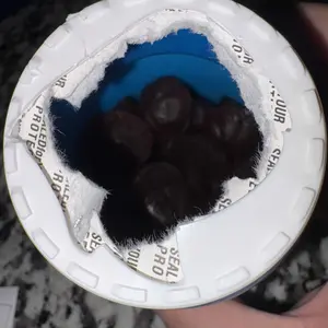 Product Review of Goli Ashwagandha & Vitamin D Gummy - Mixed Berry, KSM-66, Vegan, Plant Based, Non-GMO, Gluten-Free & Gelatin Free. America's #1 Ashwagandha Brand from a**2