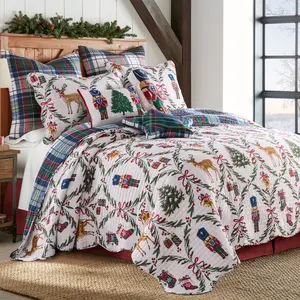 Festive Nutcrackers Quilt Set