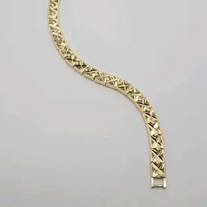 Beautifult Bracelet 7 inches 8 millimeters Laminated Gold Jewelry for Women Elegant Design