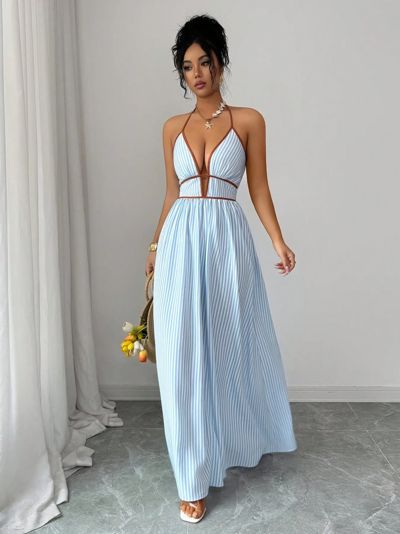 Women's Vacation Striped Deep V-Neck Sleeveless Spaghetti Strap Sexy Off-The-Shoulder Dress, Spaghetti Straps Dress, Elegant Fashion Dress, Elegant Summer Evening Wear Gown, Perfect for Parties and Special Occasions