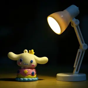 Kawaii Creative Mini Table Lamp, Warm Light LED Night Light, Cute Cartoon Doll Desktop Decorative Lamp, Hello Kitty & Kuromi Girl Gift，Silicone Pendant