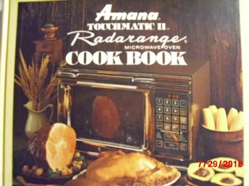 Used Amana Touchmatic II Radarange Microwave Oven Cook Book - English, Hard Cover, Cooking Guide, 2.62 lb, Amana Refrigeration Brand