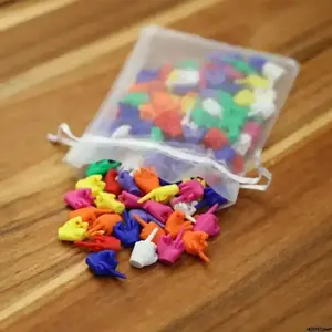 2026 New 10/20Pcs Mini Middle Finger Plastic Hand Toys, Bold Mixed Color Novelty Gag Props, Funny Prank Spoof Gadgets, Creative Joke Gifts for Friends Party Fun