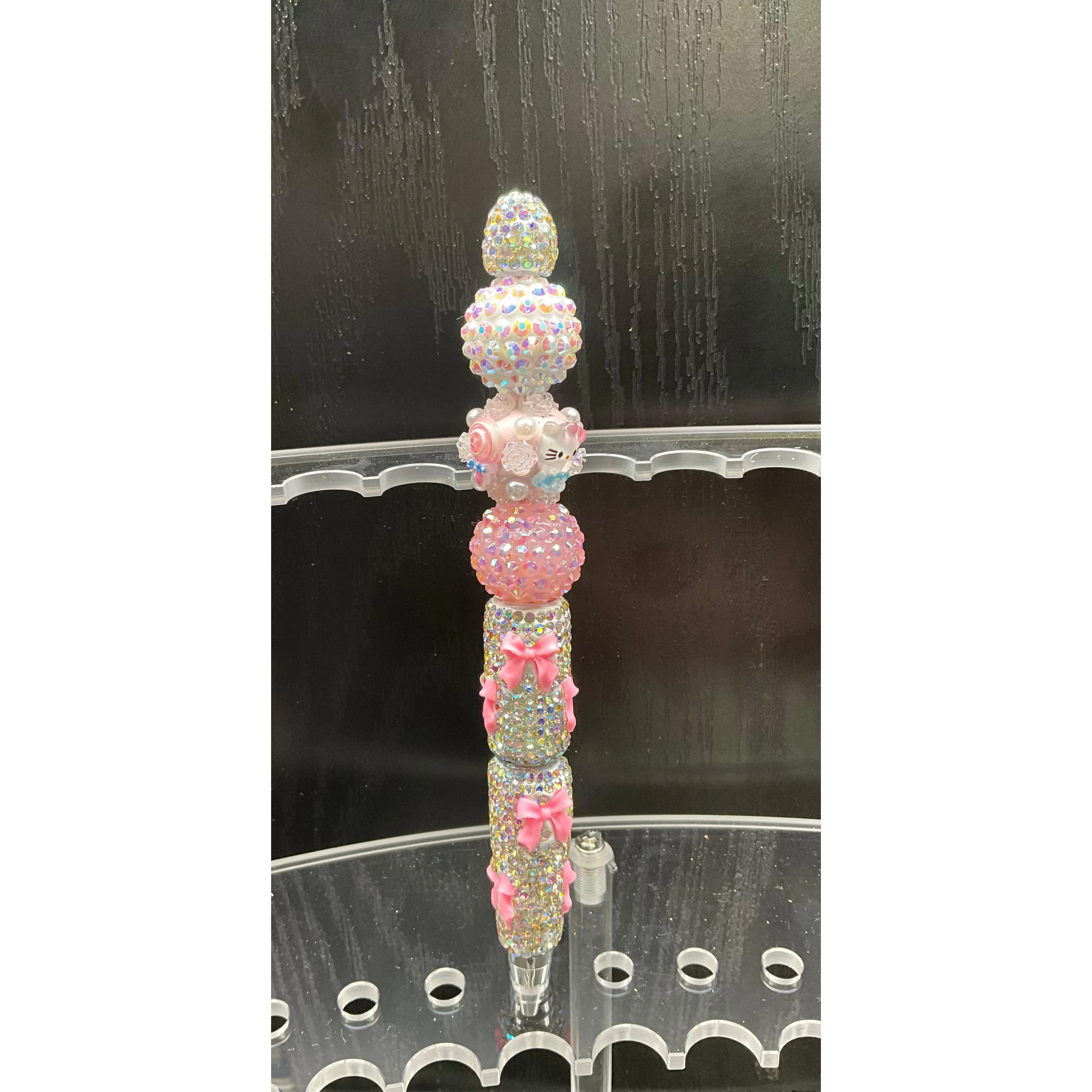 Hello kitty beaded pen