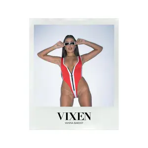 Photo Tee - Vanna Bardot