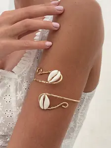 Unique Metal Wire Wrapped Shell Open Arm Ring, Ocean Vacation Style, Shell Element Bracelet for Women, Fashionable Accessory