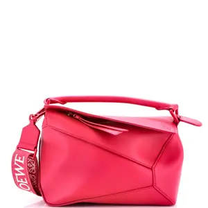 Pre-owned Loewe material Messenger Bags Monochrome Puzzle Edge Bag Leather Small by Rebag