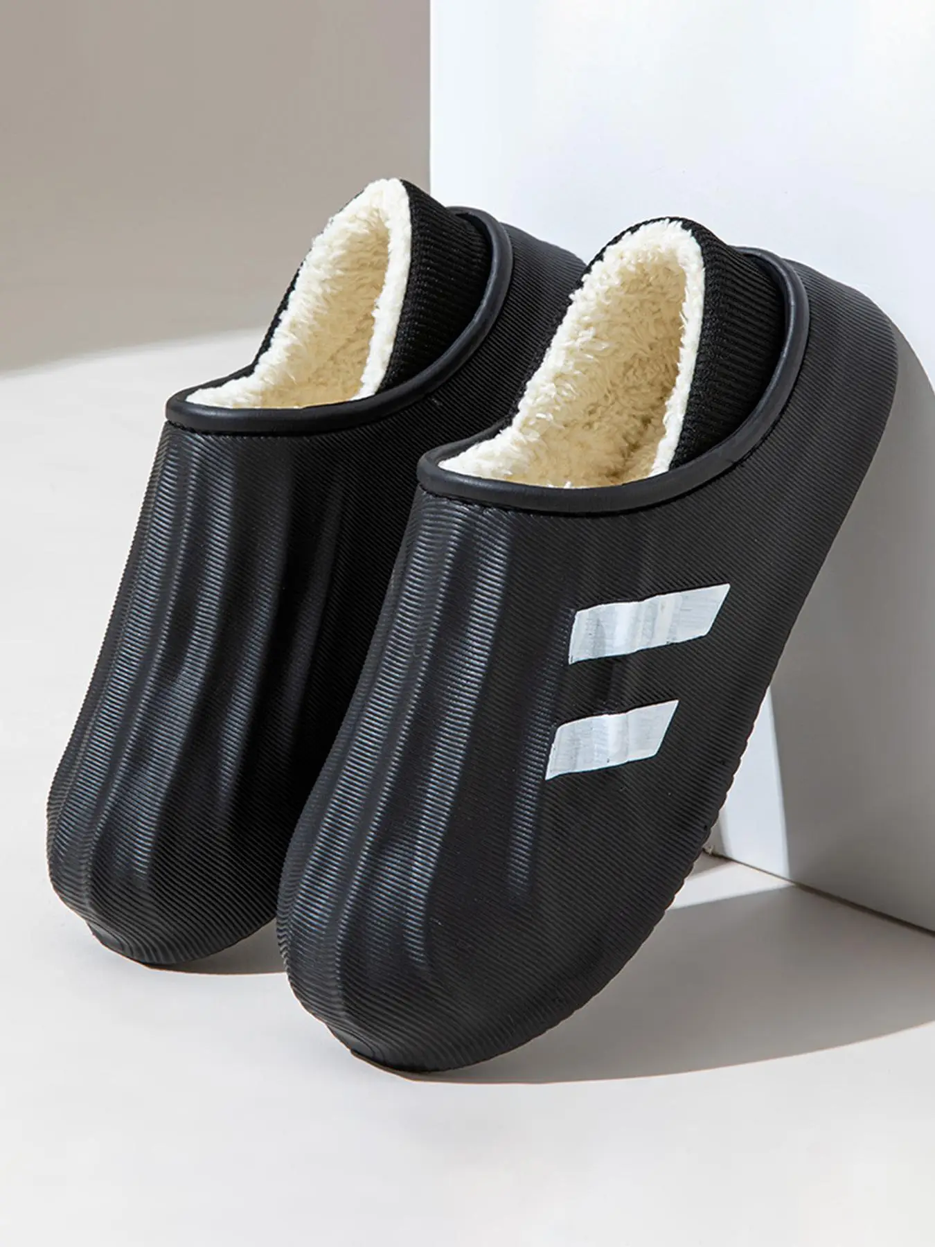 Men's Casual Minimalist Waterproof Slippers, Plush Lining Warm & Non-slip Home Slippers, Soft Comfortable Slippers for Indoor & Outdoor Wear