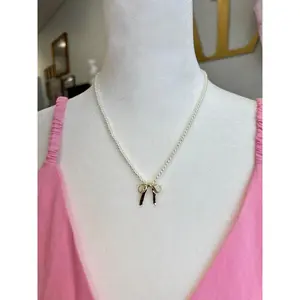 Bow Pearl Beaded Short Necklace