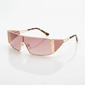 Sunglasses for Women Fashion Rectangle Sunglasses Women Mirror Men Shades Glasses Luxury Metal Rivet Trend Unique Female Eyewear