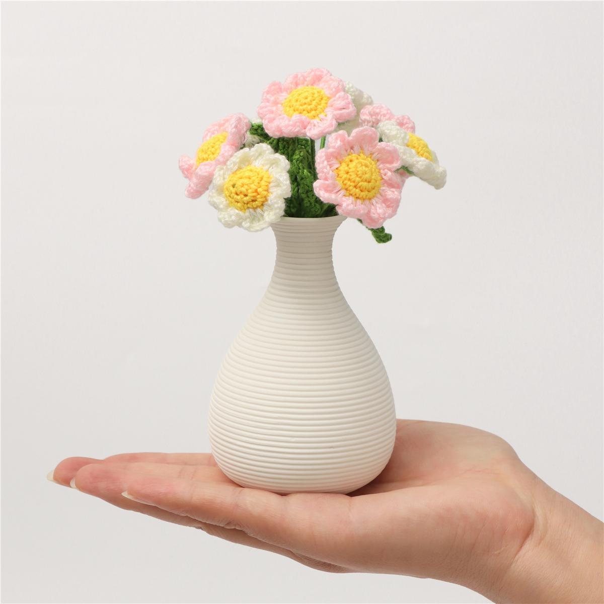 Mini Handmade Crochet Daisy with Ceramic Vase, Perfect for Table Decor, Home and Bedroom Decoration, Elegant Floral Accent