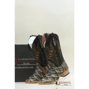 LA HERRADURA EXOTIC FISH BOOT PALE TAN SAVANNA ZARAGOZA SQ. TOE