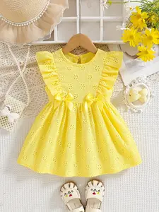 Girls' clothing, girls' dresses, Butterfly dress, fresh and sweet girl style in spring and summer, with flying sleeves and bow details, breathable hollow design, girls' birthday gifts, Valentine's Day gifts for girls' hundred day banquets