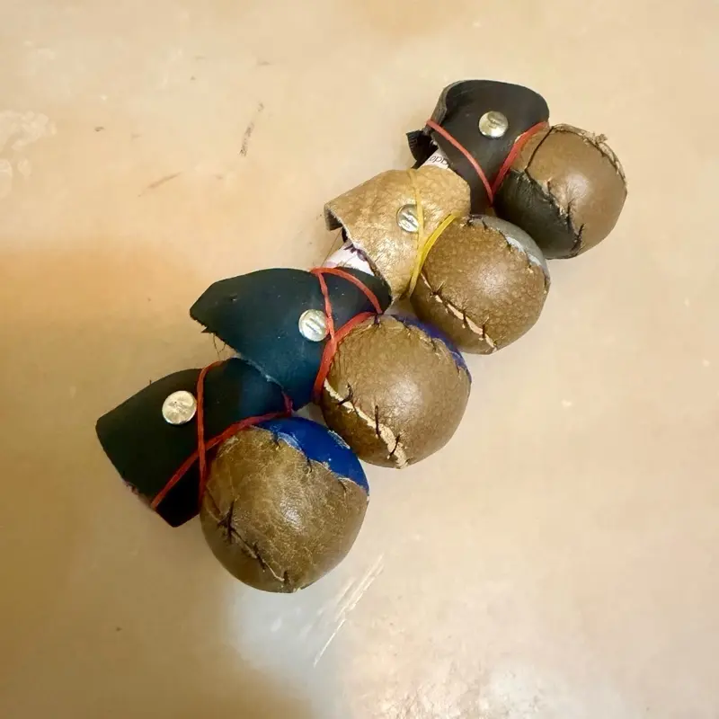 thumbnail image 2 of Rubber Rooster Muffs & Spur Protectors – 4-Pack Gloves For Chickens (Botadores Para Gallo) 2 of 5
