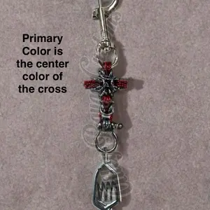 Byzantine Weave Cross Glove Clip Swivel Eye clip