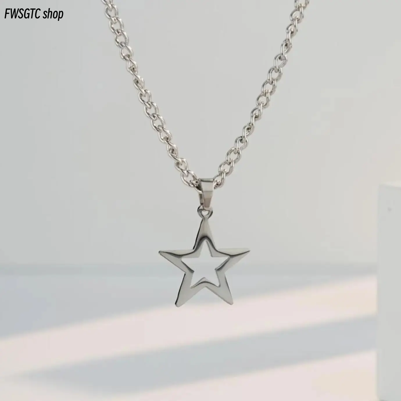 Y2K Style Titanium Star Necklace, Minimalist Chain with Unique Star Pendant. Durable & Lightweight Jewelry, Trendy Accessory for Daily Fashion Outfits