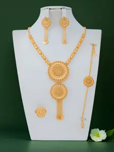 Exclusive Design Champagne Gold-Tone Arabian Style Hollow-Out 4-Piece Elegant Bridal Jewelry Set: Flower & Water Drop Shapes, Minimalist & Stylish, Perfect for Weddings and Celebrations