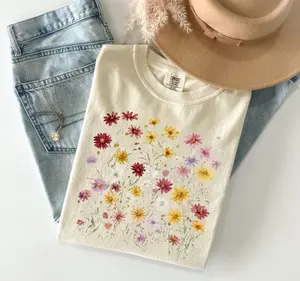 Comfort Colors Wildflower TShirt , Botanical Wildflower Tee, Cottagecore Floral T-Shirt, Retro Flower TShirt, Garden Flower Graphic Tee, Nature
