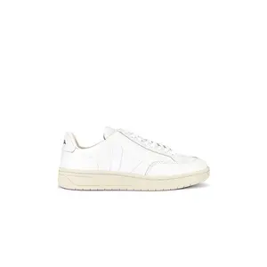 Veja V-12 in Extra White