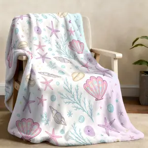1 piece of ocean-style themed Soft Flannel Throw blanket, full of sea stars, shells, conches, seaweed and bubbles and other marine elements printed throughout the year. Suitable for sofas and beds. It is a perfect gift for camping and traveling.