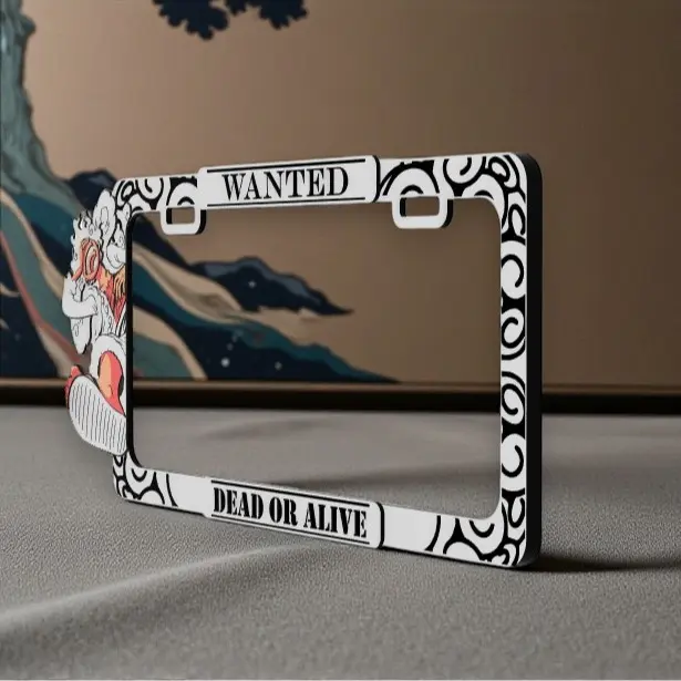 Marco de matrícula personalizado en estilo anime y cómic, hecho a su gusto. Convierte cualquier imagen en tu marca personal o en un recuerdo familiar único para tu coche