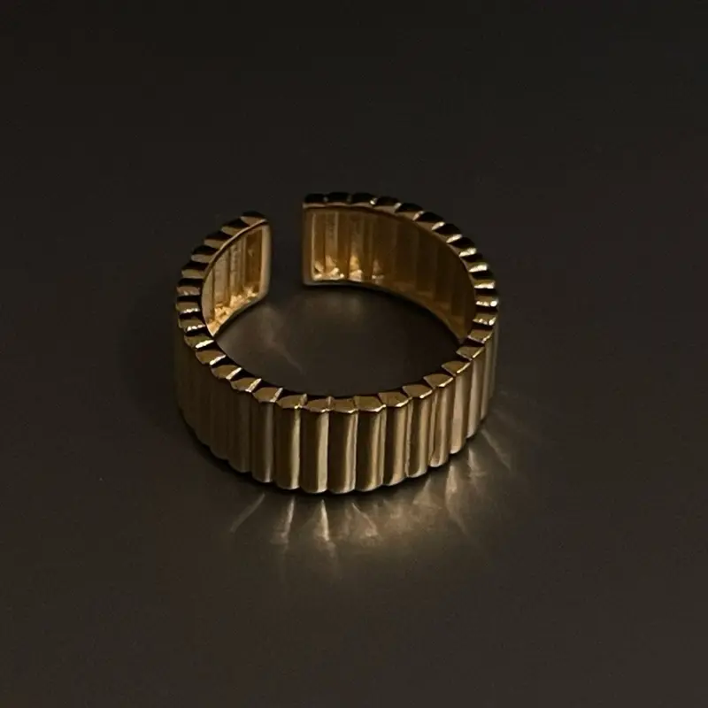 .04 gold plated 925 silver .04 gold plated 925 silver