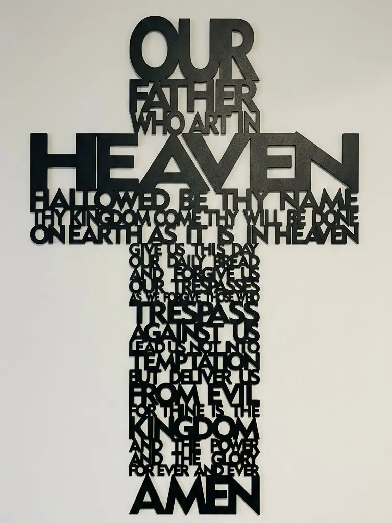 Ornate Religious Jesus Christ & Cross Pattern Metal Wall Art with Prints & Jesus Text Impact, Indoor Wall Hanging Decor for Home Living Room, Kitchen, Bedroom