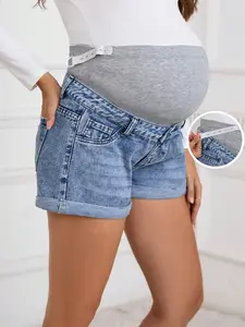 Pregnant Women High-Waisted Denim Shorts, Adjustable Waistband, Elastic Denim Fabric, Comfortable Essential for All Pregnancy Stages