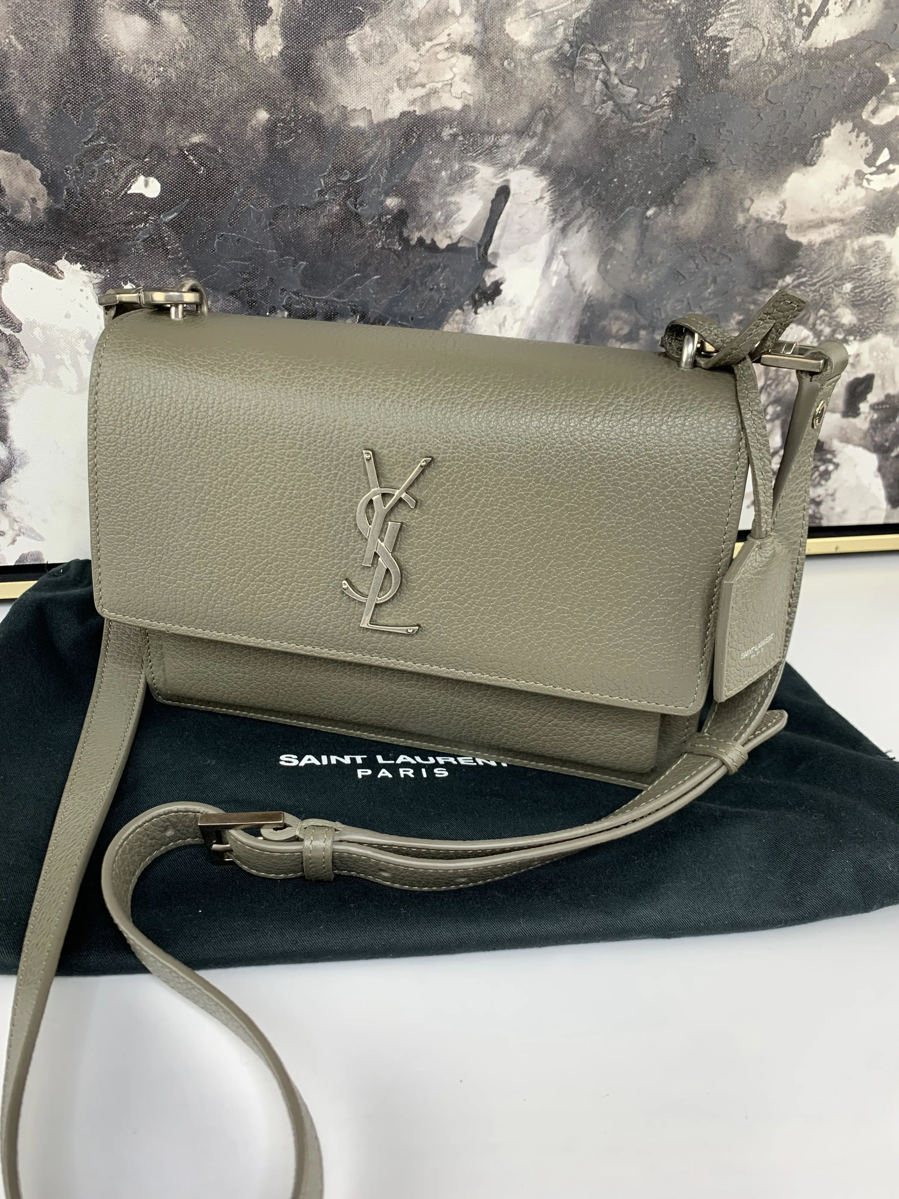 Pre-owned Yves Saint Laurent leather Crossbody Bags Saint Laurent Sunset Crossbody