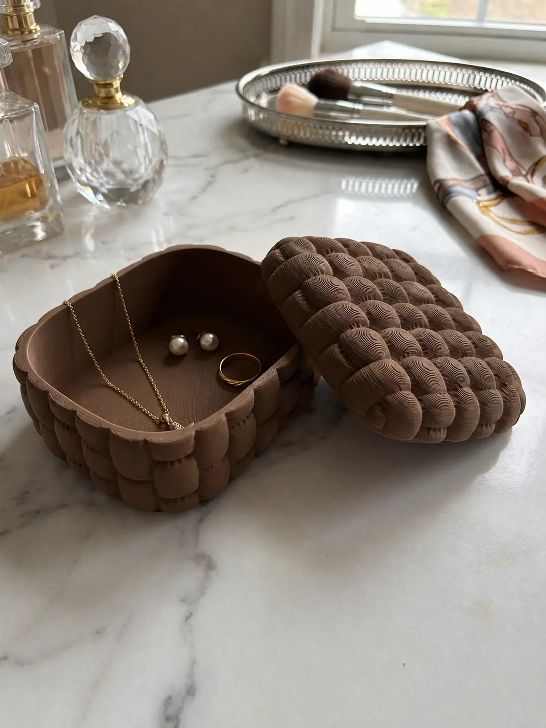 Bubble Jewelry Box with Lid - 3D printed -  Vanity organizer