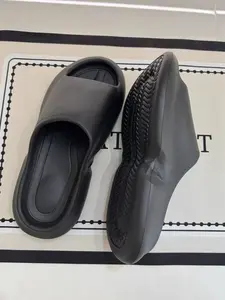 Men's Casual Solid Color Slides, Comfortable Non-slip Soft Slippers for Indoor Outdoor Wear, Summer Beach Slippers for Men, Flipflop, Footwear