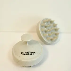 Glossed by Nae Scalp Massager – Hair Growth & Scalp Stimulator Brush for Circulation, Dandruff Relief & Product Absorption