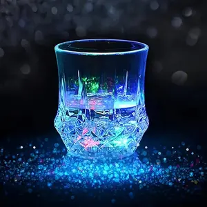 Glowing Party Wine Glass, Valentine's Day Gift, Perfect for Celebrations, Unique Lighting Feature, Ideal for Special Occasions, Drinkware