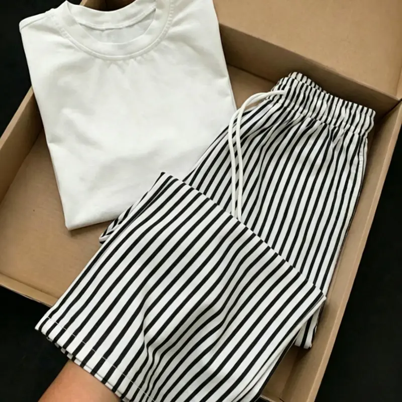 Women's Simple Fashion Fitted T-Shirt & Straight Striped Shorts, Casual Style Womenswear for Outdoor, Home, Hiking, Camping and Travel Stripe Set