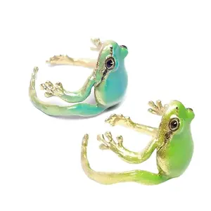 Women's Adjustable Metal Frog Ring (Size 6-8) - Blue-Green Costume Jewelry, Vintage Punk Handmade Gift, Non-Piercing Frog Ear Cuff, Festival Fashion for Nature Enthusiasts