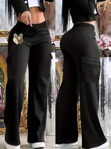 Women's Geometric casual cargo pants – Fitted, medium stretch, high-waisted design with practical pockets