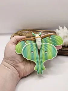Luna Moth Figurine 3D Printed Articulating Decor Desk Fidget Decoration Decorative