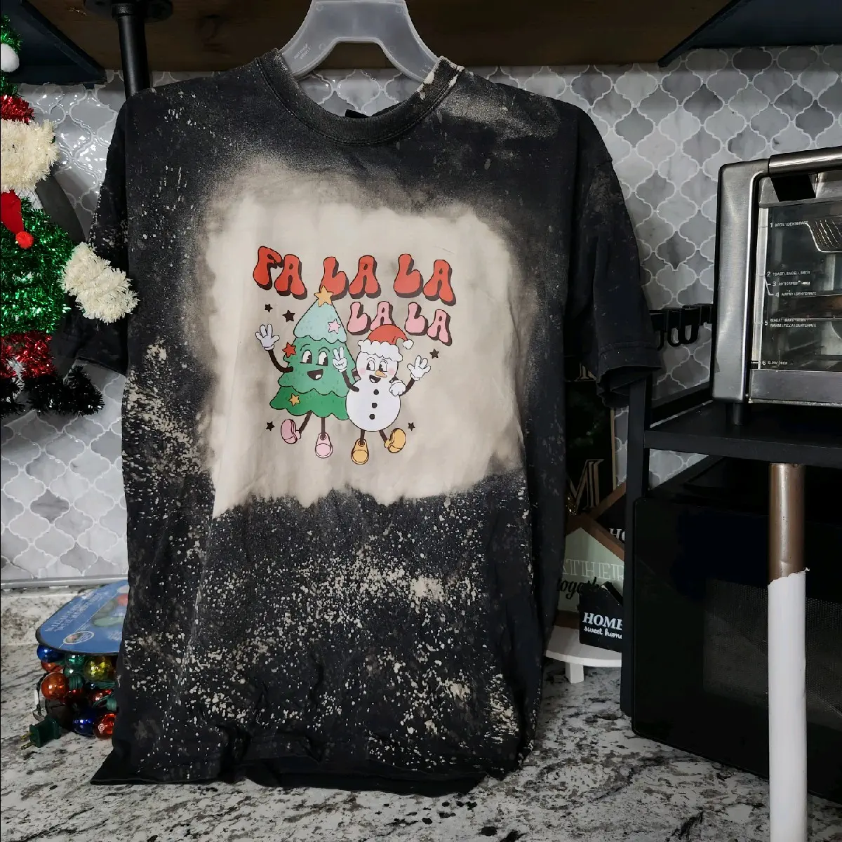Short Sleeve bleached Christmas tee