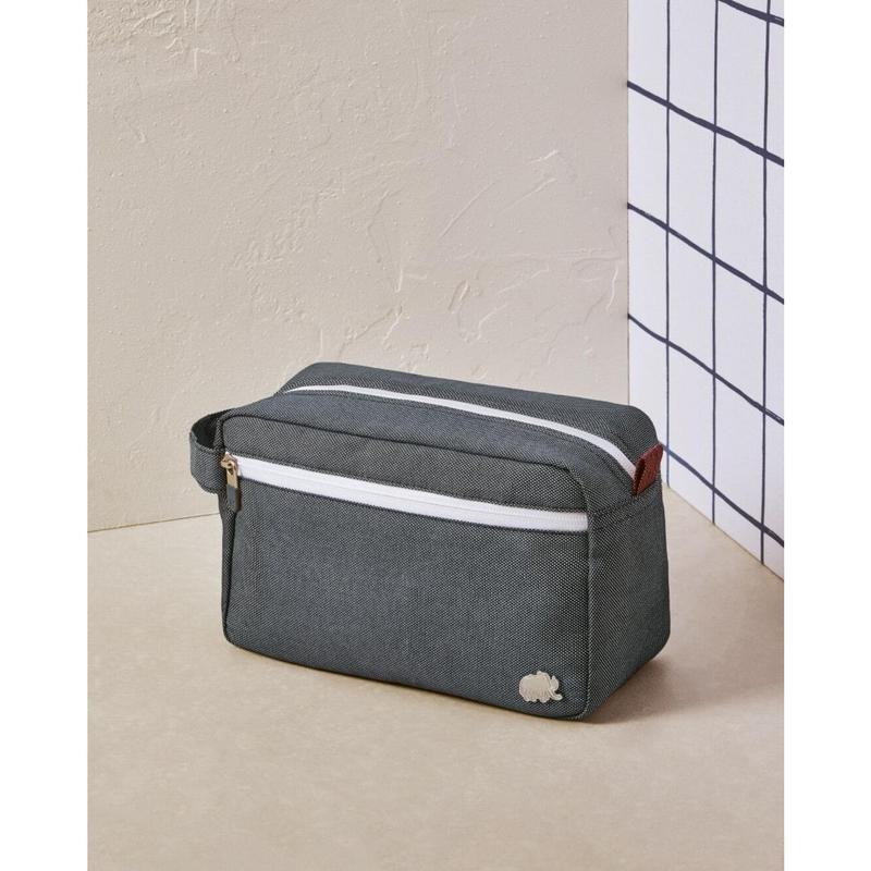 Harry's Toiletry Bag - Versatile Design for Everyday Use, Ideal for Travel and Everyday Organization