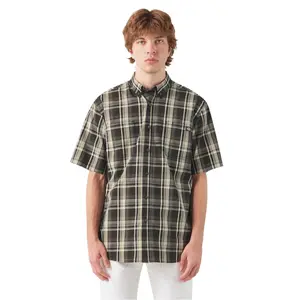 Dickies Men's Relaxed Fit Shortsleeve Collared Checked Poplin Shirt - Menswear Casual Top, Black Spandex Stretch Fabric, Button-Front, Hem Detail, Pocket