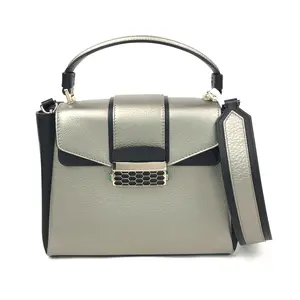 Pre-owned Bvlgari Leather Shoulder Bags 9.45'' R3159 Shoulder Bag C1363708634 0412 T5 Betsy