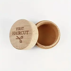 Wooden fetal hair souvenir box • Perfect gift for new parents • Portable hair souvenir storage box • Preserve initial memories • Lightweight and minimalist design