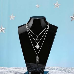 Gothic Emo Grunge Crescent Moon Choker, Moon Sun Star Choker Necklace, Goth Gothic Necklace, Halloween Christmas Jewelry Gift for Women