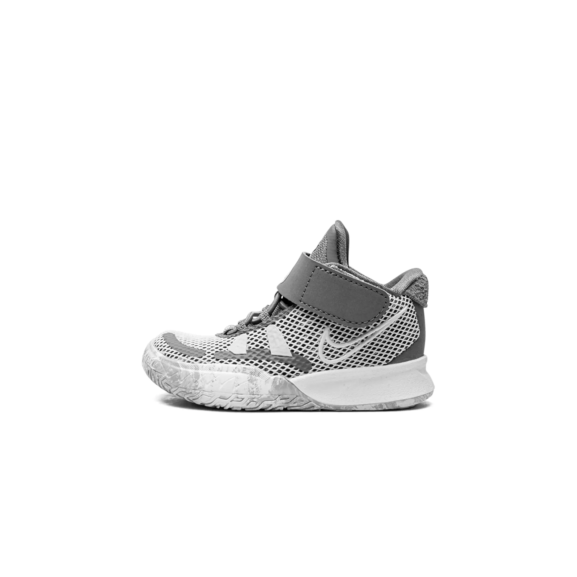 Kyrie 7 SE TD "Chip"