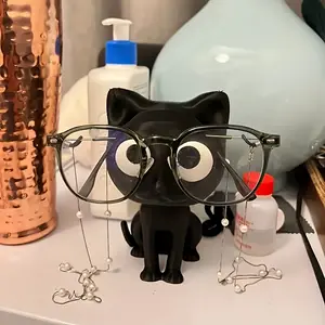 Cute black cat shape 3D printed glasses frame - sturdy plastic glasses holder, sitting kitten shape, super cute desktop storage, Cute Desktop Decoration, suitable for home, office or gifts Kitty
