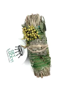 ROSEMARY ‘GET LUCKY!’ Ritual Wand with Pyrite | White Sage Alternative | Smoke Cleansing Stick for Wealth, Luck & Abundance | Manifestation Ritual Tool