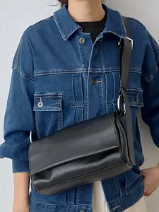 Japanese Minimalist Shoulder Bag Crossbody Bag Unisex Style, Stylish Daily Use Accessory, Perfect for Casual & Travel